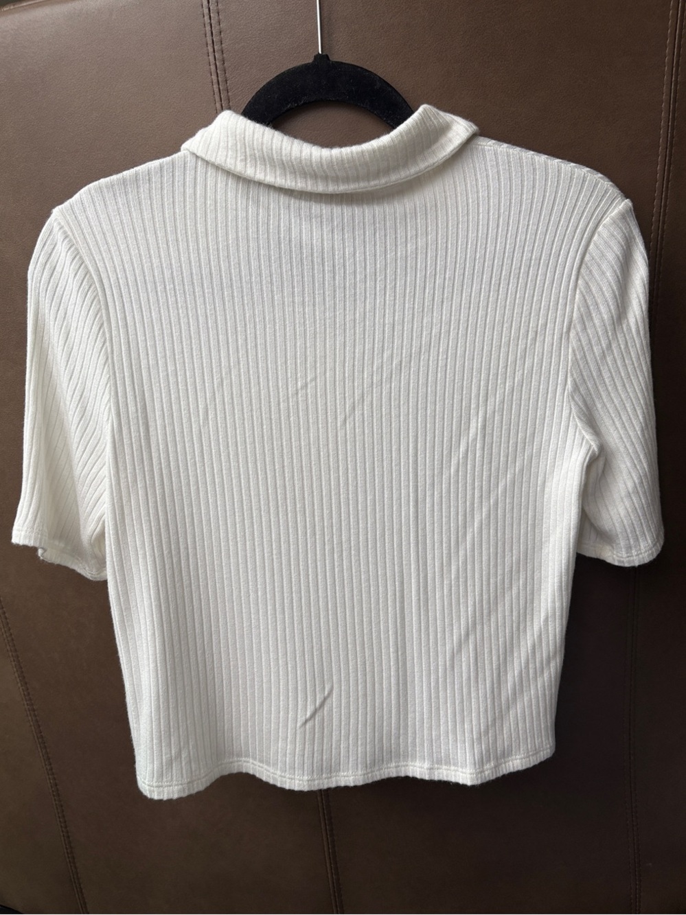 Reformation Jeans White Ribbed Knit Short Sleeve Polo Top - Size L - Picture 3 of 9